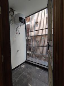 Balcony Image of 1350 Sq.ft 3 BHK Builder Floor for sale in Naraina New Delhi for Rs. 27500000