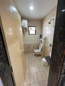 Bathroom Image of 1150 Sq.ft 3 BHK Apartment / Flat for rent in Sunpharma Road Vadodara for Rs. 25000