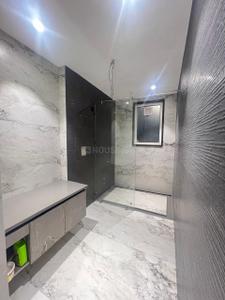 Bathroom Image of 4680 Sq.ft 4 BHK Builder Floor for sale in Palam Vihar Gurgaon for Rs. 40000000