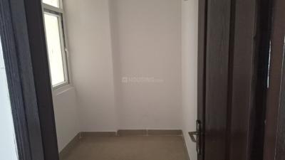 Bedroom Image of 1015 Sq.ft 2.5 BHK Apartment / Flat for sale in Amrapali Princely Estate, Sector 76 Noida for Rs. 11000000