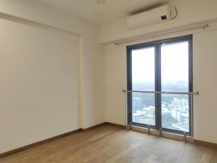 Adani Ten BKC Main Image 1