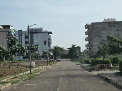 Image of 240 Sq.ft Residential Plot / Land for sale in DLF Valley Plots, Sector 3, Panchkula for Rs. 30000000