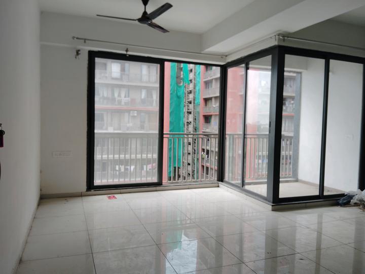 Ratnamani Trident Elanzza Main Image 1
