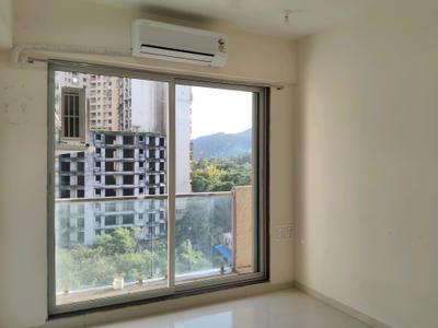Bedroom Image of 750 Sq.ft 2 BHK Apartment / Flat for sale in Dosti Heron, Thane West Thane for Rs. 9900000
