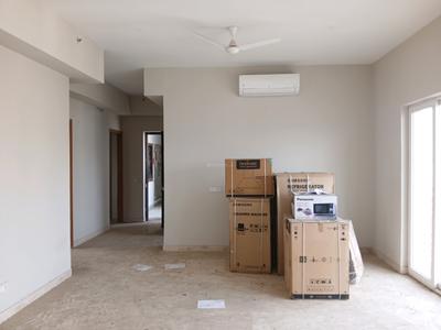 Living Room Image of 3193 Sq.ft 3.5 BHK Apartment / Flat for sale in Spaze Kalistaa, Sector 84 Gurgaon for Rs. 33000000