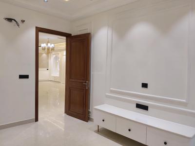 Bedroom Image of 2700 Sq.ft 3 BHK Builder Floor for rent in Sushant Lok Phase 1 Gurgaon for Rs. 140000