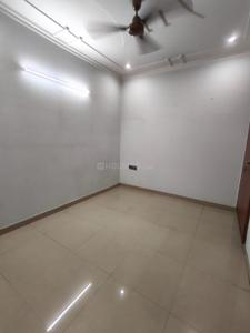 Bedroom Image of 2500 Sq.ft 3 BHK Builder Floor for rent in Sector 100 Noida for Rs. 48000