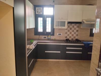 Kitchen Image of 3150 Sq.ft 3 BHK Builder Floor for sale in Uppal Southend, Sector 49 Gurgaon for Rs. 35000000