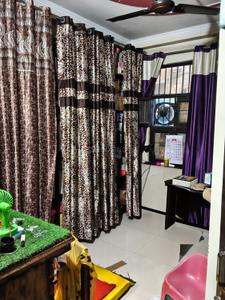 Bedroom Image of 1615 Sq.ft 4.5 BHK Apartment / Flat for sale in Govindpuram Ghaziabad for Rs. 6200000