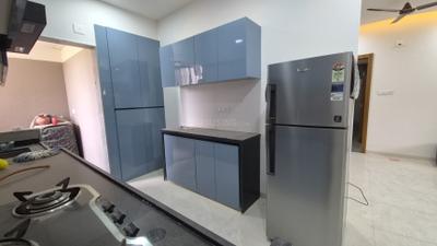Kitchen Image of 2000 Sq.ft 3 BHK Apartment / Flat for rent in Ratnam Aurum, Vaishno Devi Circle Ahmedabad for Rs. 32000