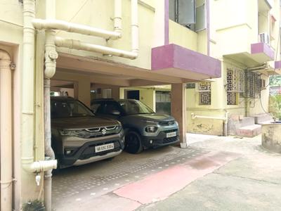 Car Garage Image of 1300 Sq.ft 3 BHK Apartment / Flat for sale in Purba Barisha Kolkata for Rs. 7500000