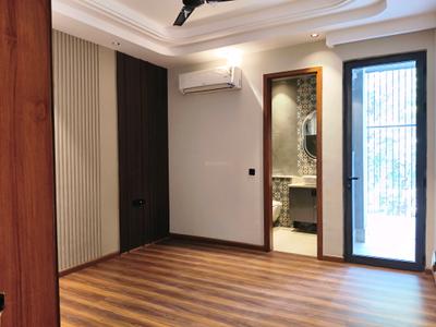 Bedroom Image of 1850 Sq.ft 3.5 BHK Builder Floor for sale in Jalvayu Tower, Sector 56 Gurgaon for Rs. 27000000
