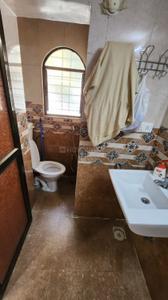 Bathroom Image of 1500 Sq.ft 3 BHK Independent House for rent in Karia Konark Nagar Phase 1, Viman Nagar Pune for Rs. 72000