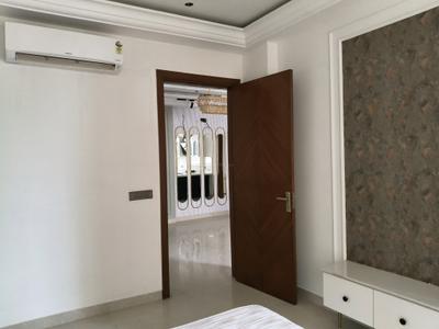 Bedroom Image of 1935 Sq.ft 3 BHK Builder Floor for sale in DLF Phase 2 Gurgaon for Rs. 34900000