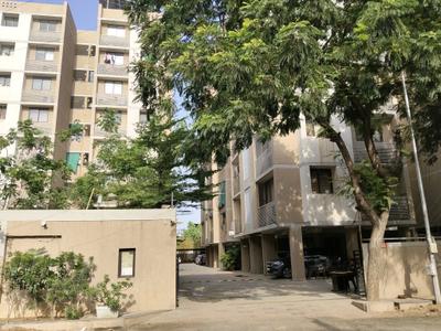 Building Image of 2025 Sq.ft 3 BHK Apartment / Flat for sale in Maple Greens Residency, Shilaj Ahmedabad for Rs. 15500000