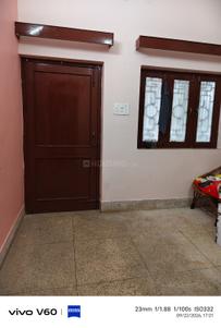 Bedroom Image of 800 Sq.ft 3 BHK Independent House for rent in Allahpur Allahabad for Rs. 18000