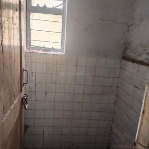 Bathroom Image of 1200 Sq.ft 2 BHK Apartment / Flat for sale in DDA Gautam Apartments, Gulmohar Park New Delhi for Rs. 27500000