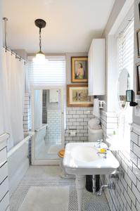 Bathroom Image of 4000 Sq.ft 6 BHK Apartment / Flat for sale in Supreme Badrinath, Khar West Mumbai for Rs. 220000000