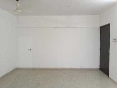 Living Room Image of 740 Sq.ft 2 BHK Apartment / Flat for sale in Thane West Thane for Rs. 11200000