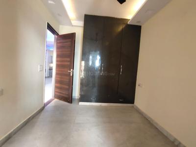 Bedroom Image of 2700 Sq.ft 4 BHK Builder Floor for sale in Janakpuri New Delhi for Rs. 50000000