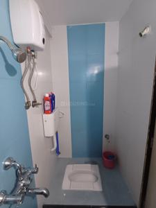 Bathroom Image of 980 Sq.ft 2 BHK Apartment / Flat for rent in Mangala Mayurs Nature Glory, Kalwa Thane for Rs. 40000