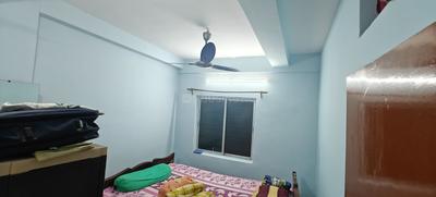 Bedroom Image of 1200 Sq.ft 3 BHK Apartment / Flat for sale in Kaikhali Kolkata for Rs. 2500000