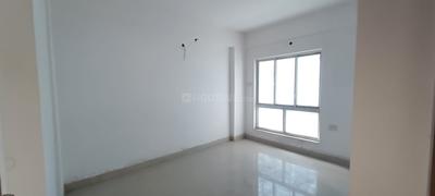 Hall Image of 1259 Sq.ft 3 BHK Apartment / Flat for sale in Chinar Park Kolkata for Rs. 6950000