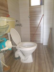 Common Bathroom Image of 1000 Sq.ft 2 BHK Apartment / Flat for rent in Lakhani Blue Waves, Ulwe Navi Mumbai for Rs. 45000