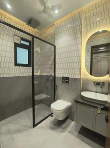 Bathroom Image of 2700 Sq.ft 4 BHK Builder Floor for sale in Naraina New Delhi for Rs. 62500000