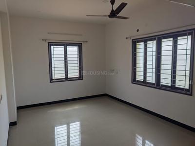 Bedroom Image of 1500 Sq.ft 3 BHK Apartment / Flat for rent in Thoraipakkam Chennai for Rs. 35000