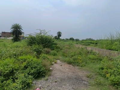 Image of 32 Sq.ft Residential Plot / Land for sale in Sector 30 Rohini, New Delhi for Rs. 6000000