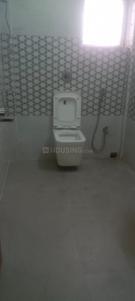 Bathroom Image of 2500 Sq.ft 5 BHK Independent House for sale in Jodhpur Park Kolkata for Rs. 40000000