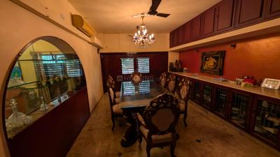 Balcony Image of 3500 Sq.ft 3 BHK Independent House for sale in Alkapuri Vadodara for Rs. 50000000