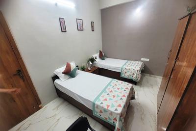 Bedroom Image of 300 Sq.ft 1 RK Apartment / Flat for rent in Vijay Nagar Indore for Rs. 10500
