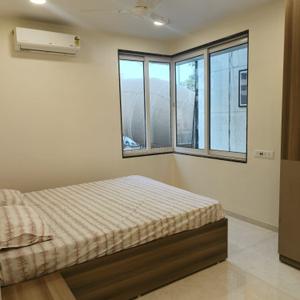 Bedroom Image of 654 Sq.ft 2 BHK Apartment / Flat for sale in Poddar Harmony, Chembur Mumbai for Rs. 14100000