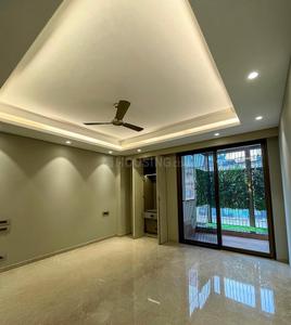Bedroom Image of 2252 Sq.ft 4 BHK Builder Floor for sale in Model Town New Delhi for Rs. 39100000