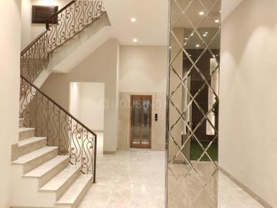 Image of 2700 Sq.ft 4 BHK Builder Floor for sale in Safdarjung Enclave, New Delhi for Rs. 83000000