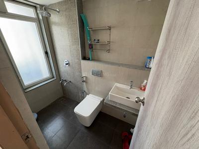 Bathroom Image of 650 Sq.ft 2 BHK Apartment / Flat for rent in Lodha Upper Thane, Bhiwandi Thane for Rs. 30000