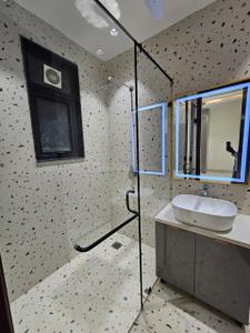 Bathroom Image of 1800 Sq.ft 3 BHK Builder Floor for sale in Vipul World, Sector 48 Gurgaon for Rs. 21000000