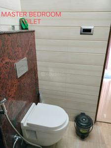 Bathroom Image of 1140 Sq.ft 2 BHK Apartment / Flat for sale in Sukhdham Greenville Residency T1 And T2, Northern Rly. Colony Kanpur for Rs. 6200000