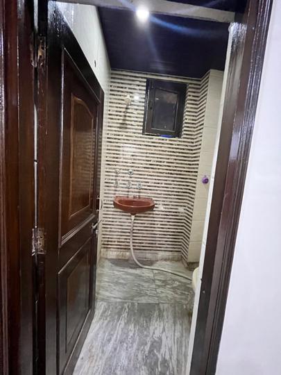 New Patel Nagar, Shadipur Property Details Video 1