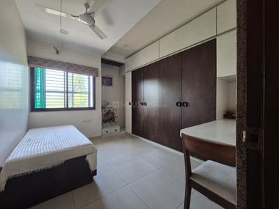 Bedroom Image of 2025 Sq.ft 3 BHK Apartment / Flat for sale in Science City Ahmedabad for Rs. 16500000