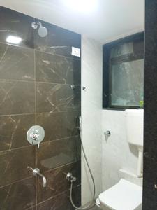Common Bathroom Image of 935 Sq.ft 2 BHK Apartment / Flat for rent in Kabra Happy Valley, Thane West Thane for Rs. 45000