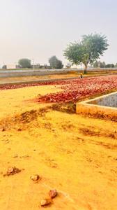 Image of 100 Sq.ft Residential Plot / Land for sale in Madhuvan Colony, Agra for Rs. 2500000