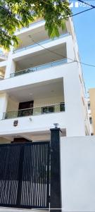 Image of 13500 Sq.ft 4.5 BHK Independent House for sale in Madhura Nagar, Hyderabad for Rs. 160000000