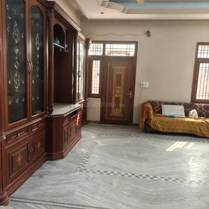 5 BHK Independent House