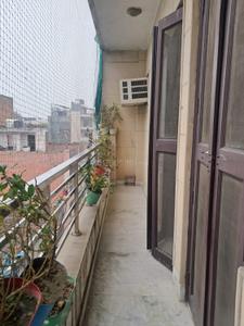 Balcony Image of 2000 Sq.ft 3.5 BHK Duplex for sale in Pitampura New Delhi for Rs. 17000000