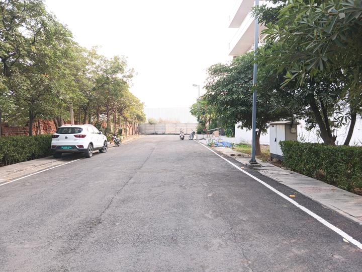 BPTP Amstoria Country Floor Main Image 1