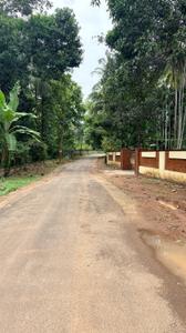 Image of 2613 Sq.ft Residential Plot / Land for sale in Shoranur, Palakkad for Rs. 1600000