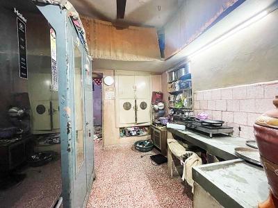 Kitchen Image of 1350 Sq.ft 3 BHK Independent House for sale in Khokhra Ahmedabad for Rs. 20000000
